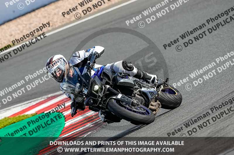 donington no limits trackday;donington park photographs;donington trackday photographs;no limits trackdays;peter wileman photography;trackday digital images;trackday photos